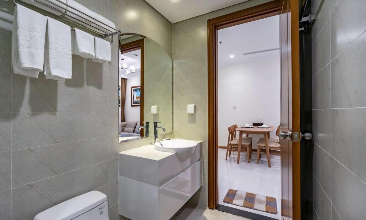 Cherry Homeapart Vinhomes Central Park Ho Si Minh-város Kültér fotó